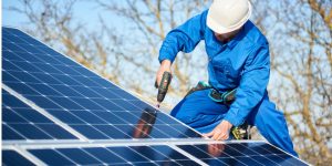 Installation Maintenance Panneaux Solaires Photovoltaïques à Beauficel
